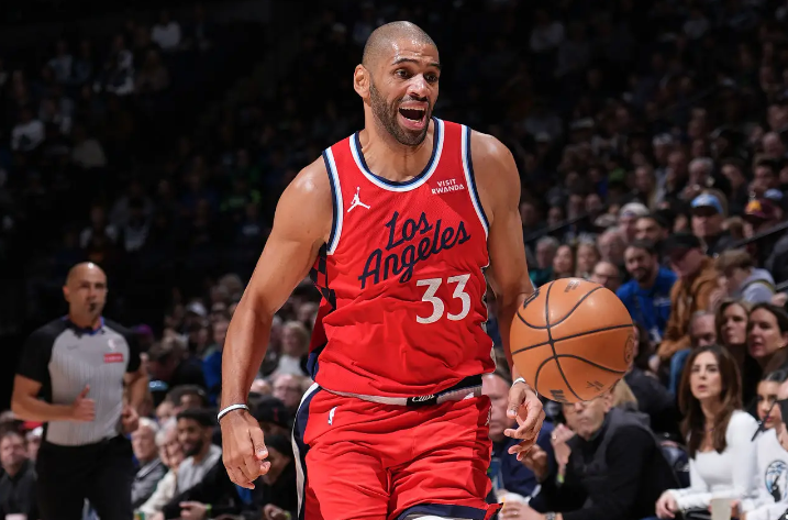 背靠背继续让37岁老将出场，快船为自己的坚持又一次付出了代价？