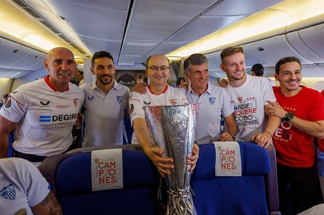 开云下载-【观察】主席嫌，死忠恨，拉莫斯为何还是回归塞维？