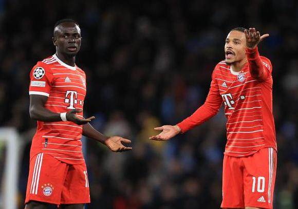 开云注册网址-【夜读】拜仁内讧，马内拳击萨内