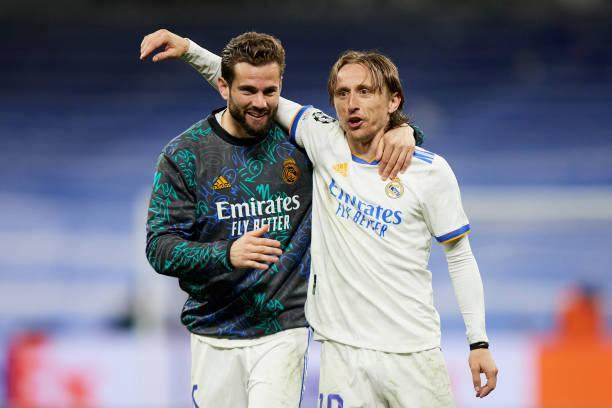 开云下载-提心吊胆又过一关 皇马中后场的坑啥时候能填上…