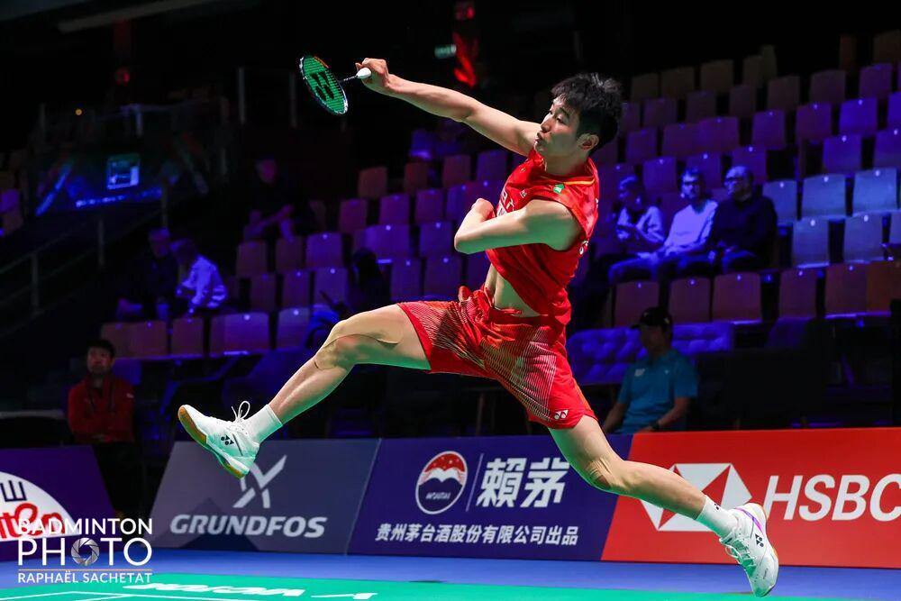 开云下载-汤尤杯｜热焰赴北欧，戎装耀汤尤！国羽 YONEX 新战衣征战霍森斯